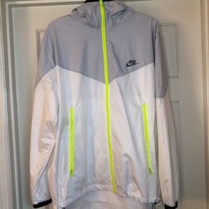 Men’s Nike windbreaker